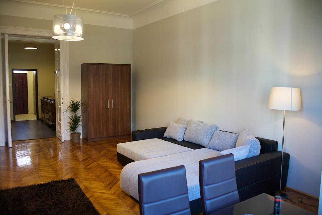Five Season'S Apartment Budapest Rum bild